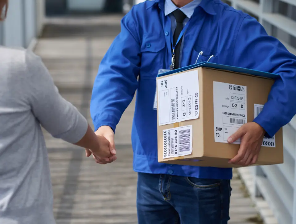 Transporte premium ultraurgente a bordo del próximo vuelo